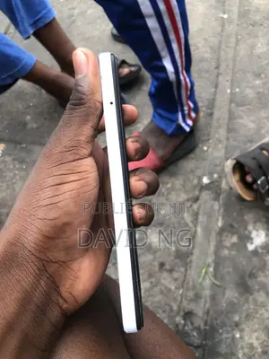 Nouveau Itel A50 Lite 8 GB Bleu