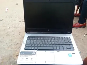 Nouveau Ordinateur portable HP 14z 4GB Intel Core i5 HDD 500GB