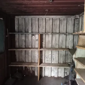 1chbre Blocs d'appartements dans A Personnaliser, Talangaï à Louer