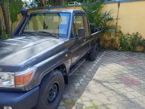 Toyota Hilux 2010 Vert