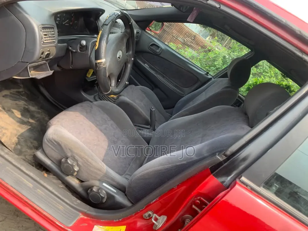 Toyota Corolla 2017 Rouge