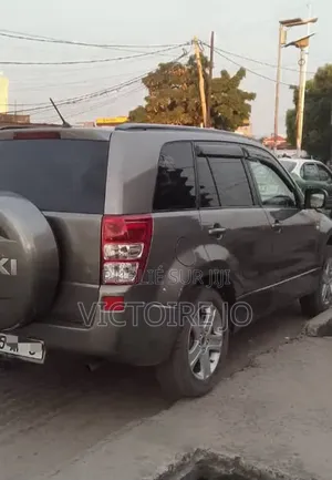 Suzuki Vitara 2018 Gris