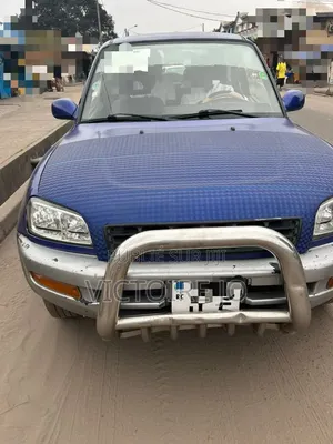Toyota RAV4 2017 Bleu