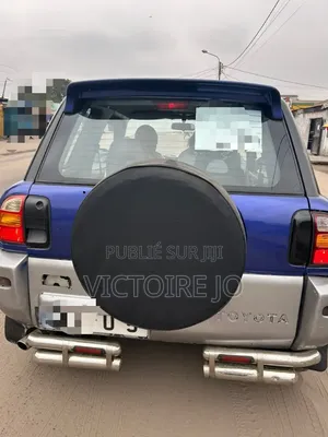 Toyota RAV4 2017 Bleu