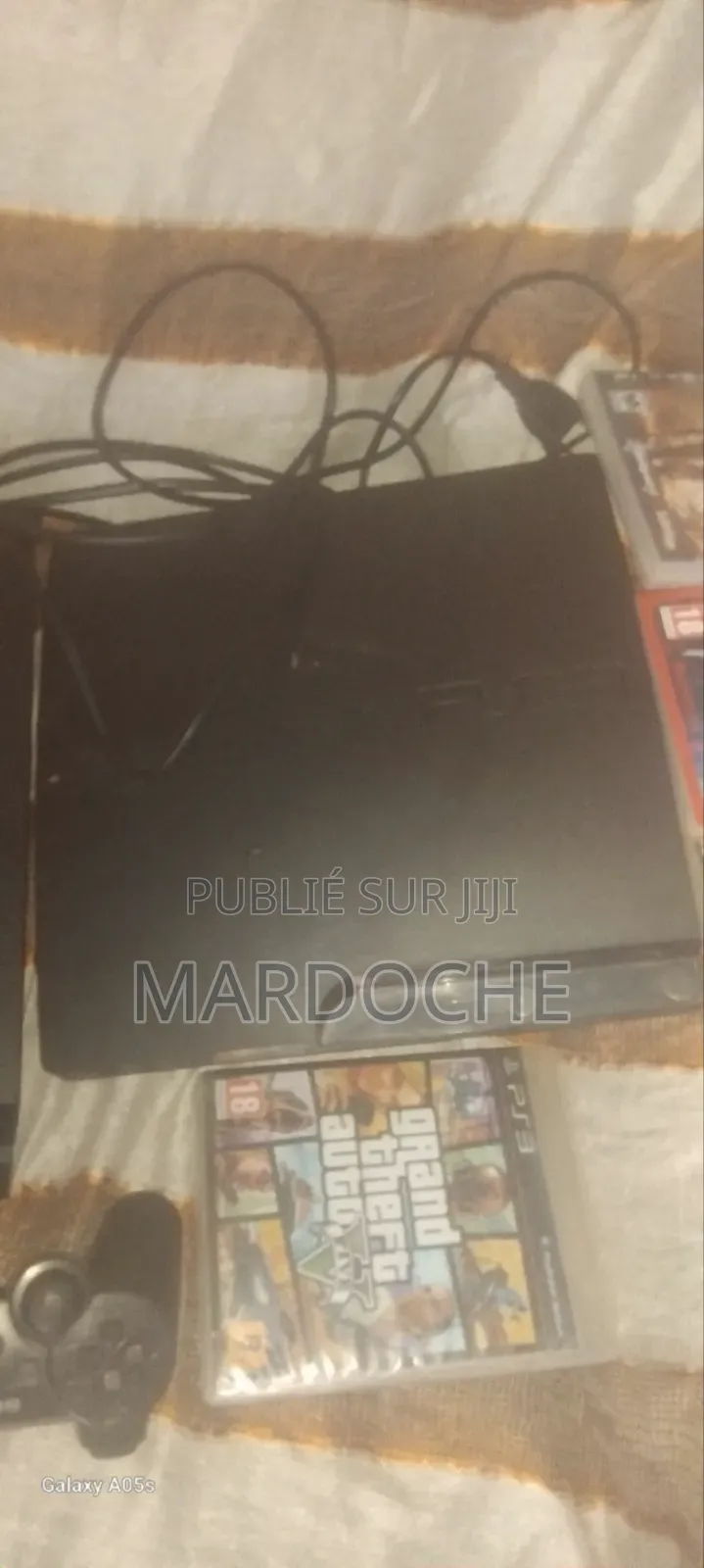 Solde Des Consoles Avec Un Bureautique