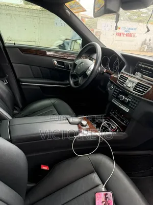 Mercedes-Benz E300 2015 Gris