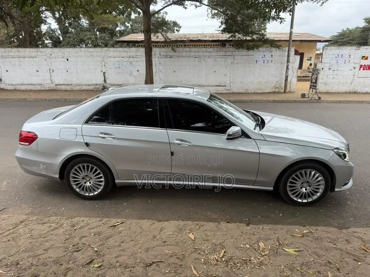 Mercedes-Benz E300 2015 Gris