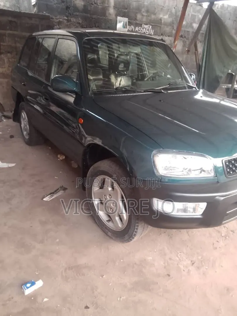 Toyota RAV4 2016 Vert