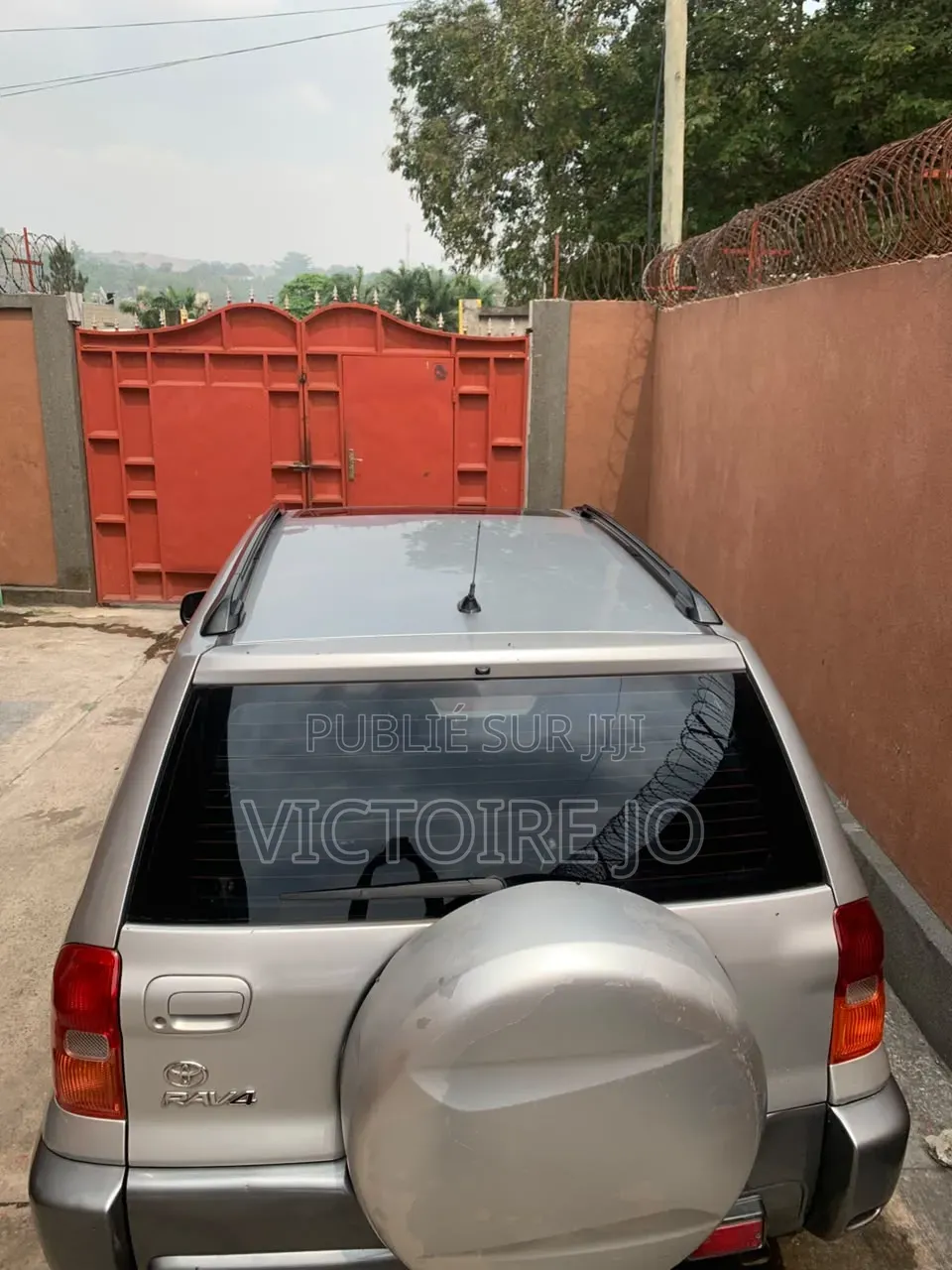 Toyota RAV4 2015 Gris