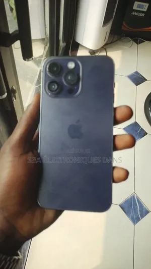 Apple iPhone 14 Pro Max 128 GB Argenté
