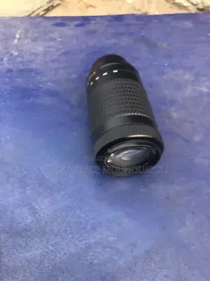 Objectif Nikon 70-300m