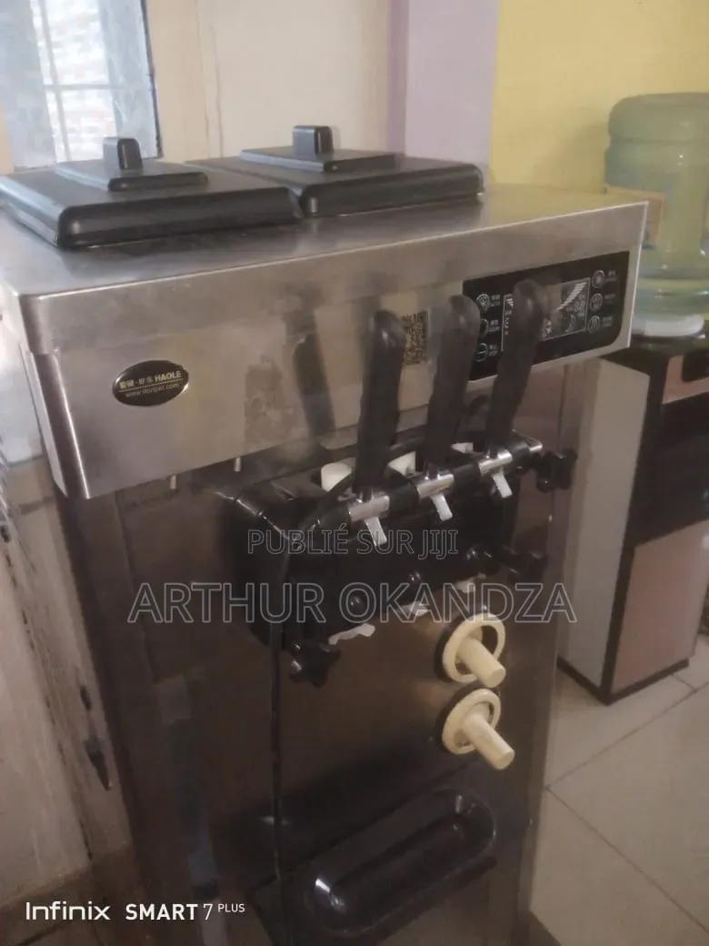 Vente d'Une Machine À Crème