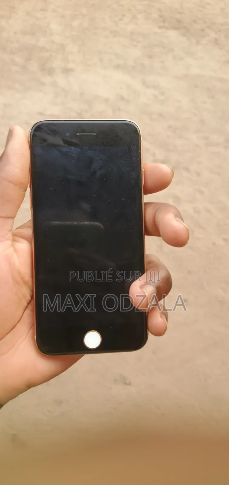 Apple iPhone 8 64 GB Doré