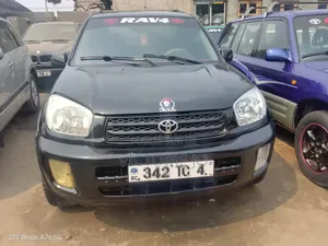Toyota RAV4 2017 Noir