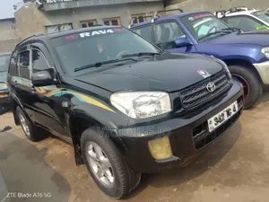 Toyota RAV4 2017 Noir