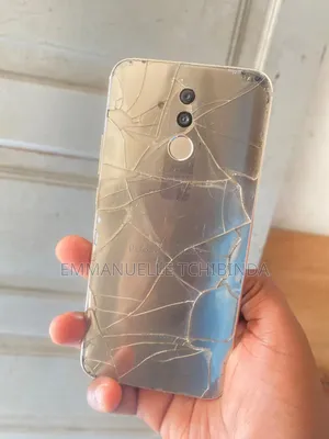 Huawei Enjoy 10 Plus 128 GB Doré