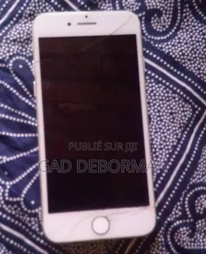 Apple iPhone 7 32 GB Gris