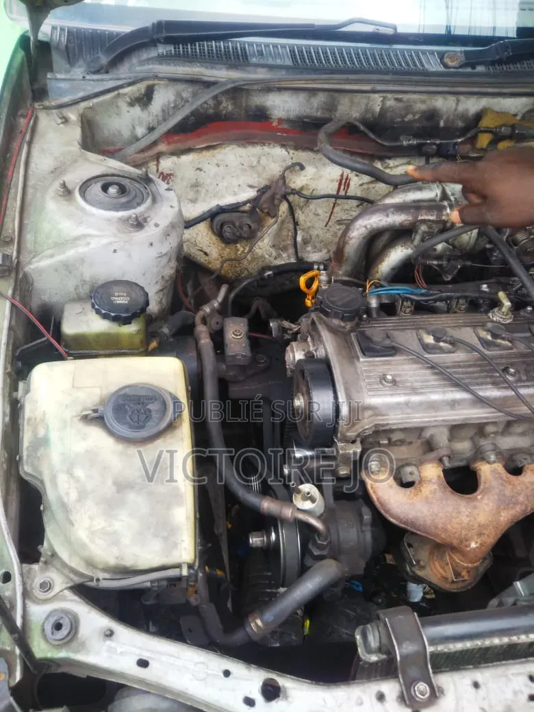 Toyota Corolla 2014 Vert