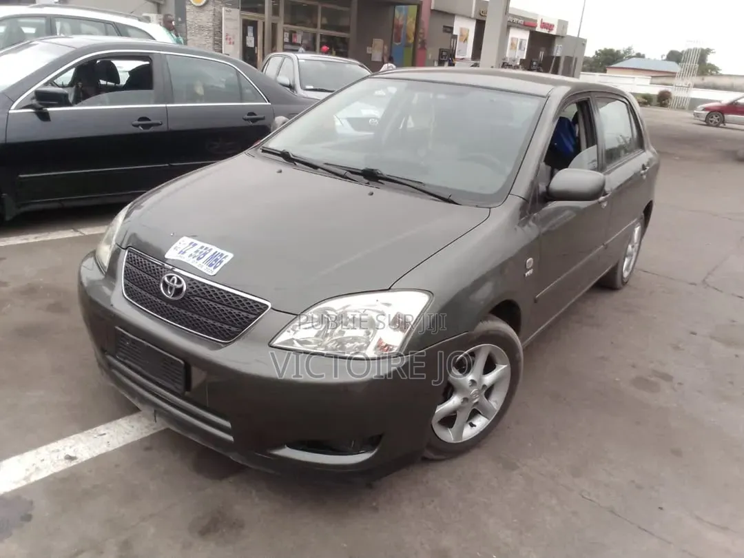 Toyota Corolla 2016 Noir