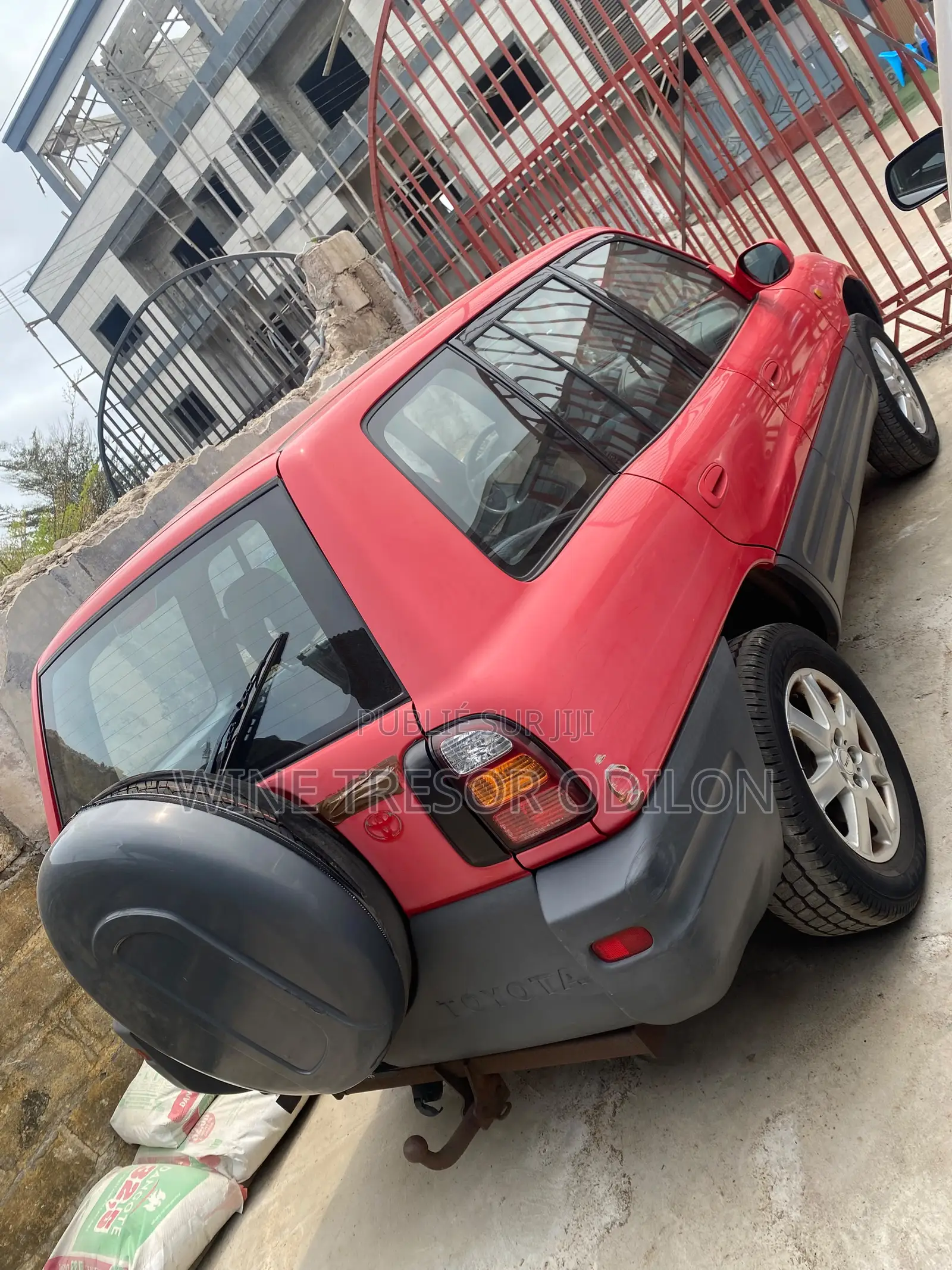 Toyota RAV4 Automatic 2000 Rouge