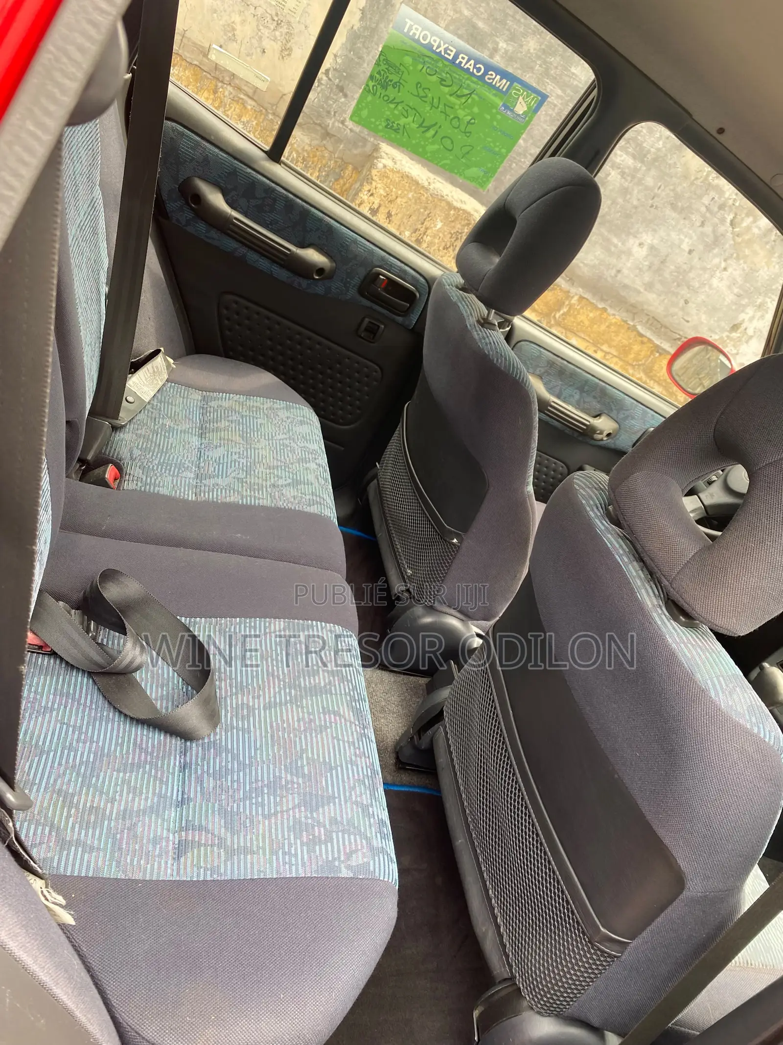 Toyota RAV4 Automatic 2000 Rouge