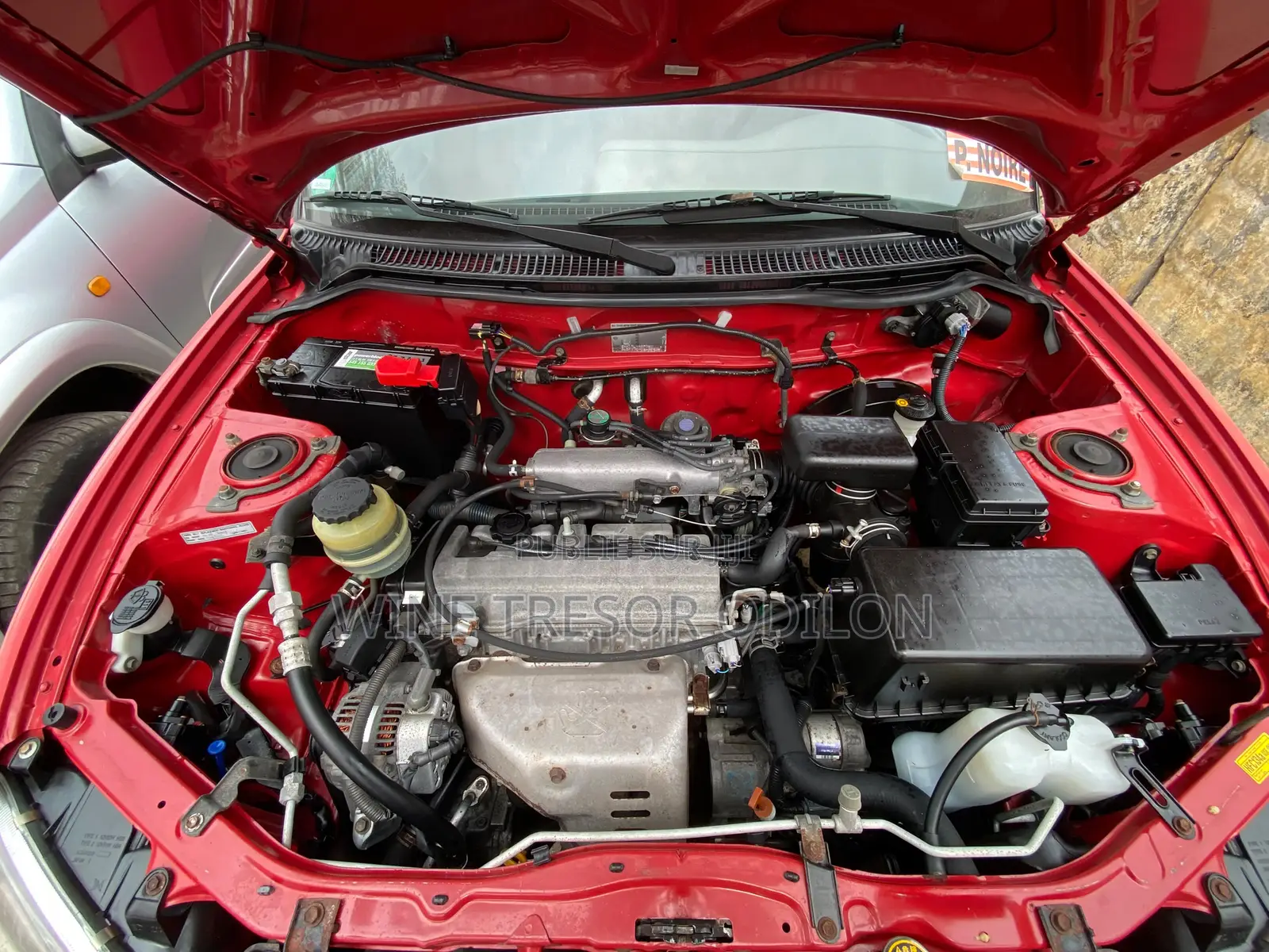 Toyota RAV4 Automatic 2000 Rouge