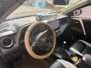 Toyota RAV4 2016 Gris
