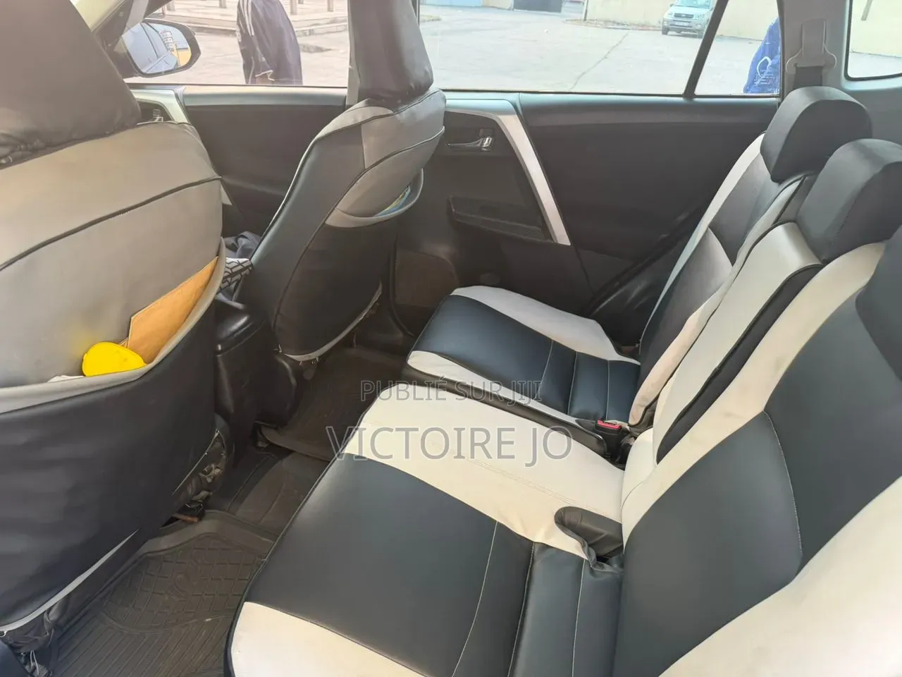 Toyota RAV4 2016 Gris