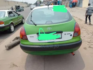 Toyota Corolla 2016 Vert