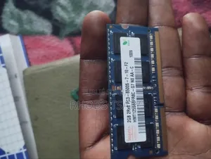 2 Barrette De RAM (4gb DDR3 Et 2gb Hynix ) a 10.000