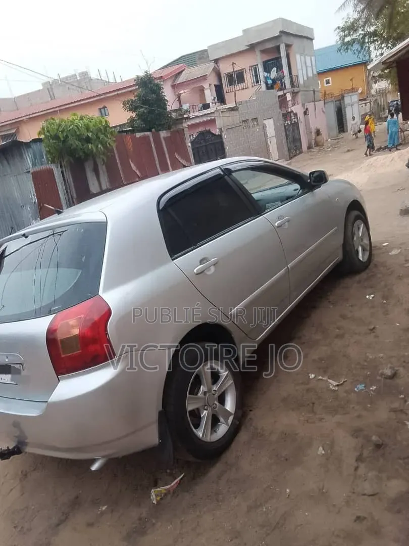 Toyota Corolla 2017 Gris