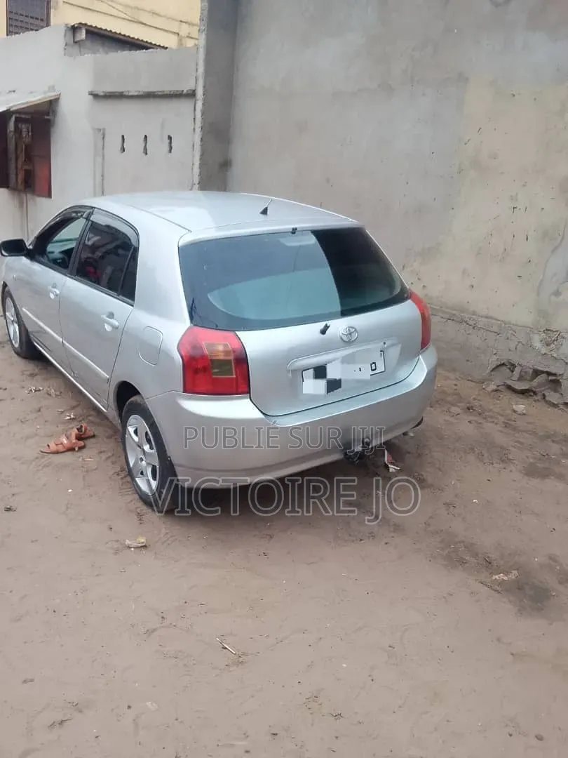Toyota Corolla 2017 Gris