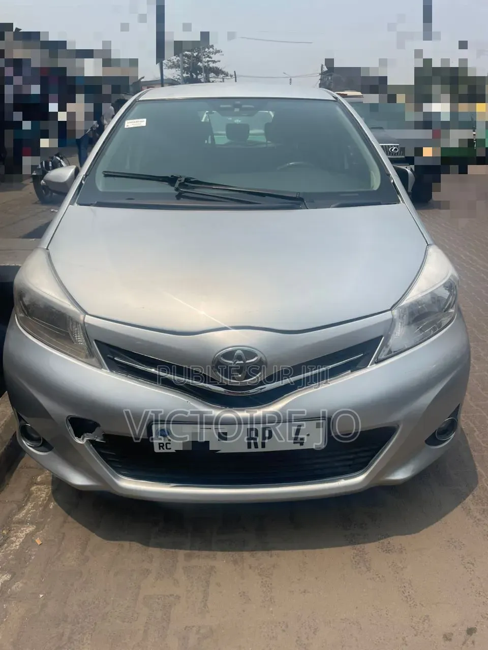 Toyota Yaris 2017 Gris