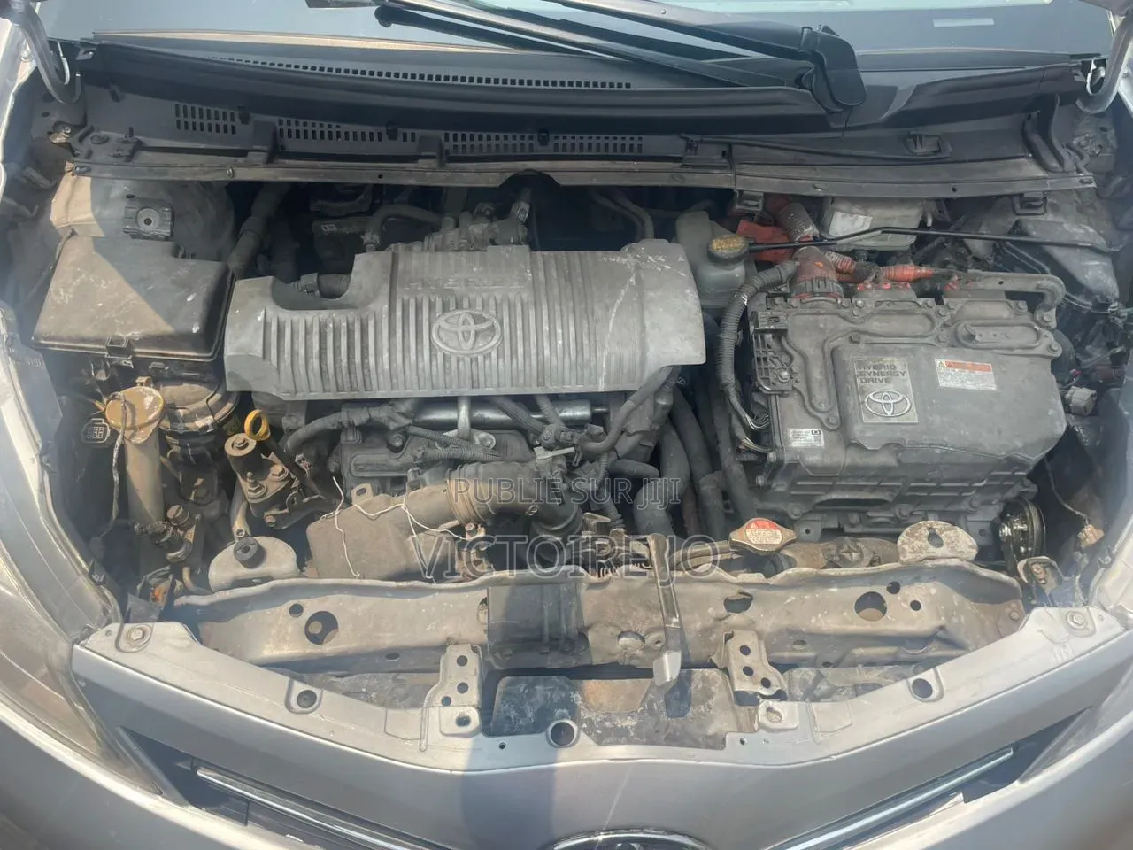 Toyota Yaris 2017 Gris