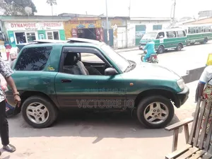 Toyota RAV4 2018 Vert