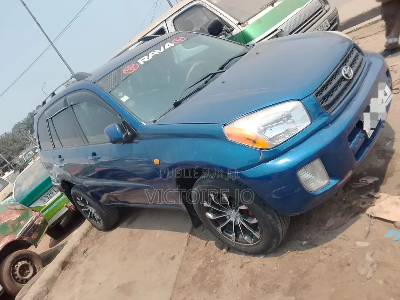 Toyota RAV4 2017 Bleu