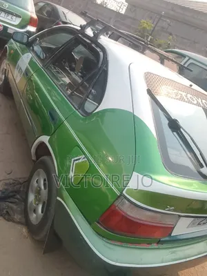 Toyota Corolla 2009 Vert