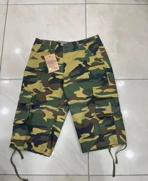 Short Cargo Pentagone