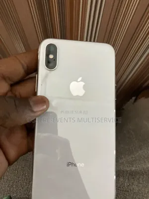 Nouveau Apple iPhone 11 64 GB Blanc