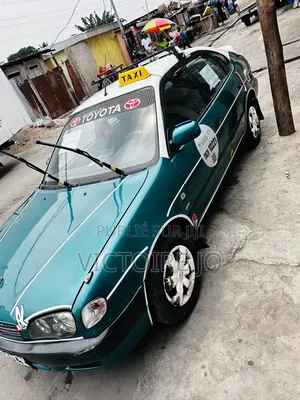 Toyota Corolla 2017 Vert