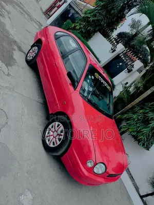 Toyota Corolla 2017 Rouge