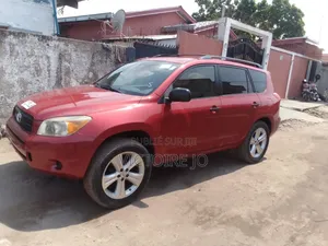 Toyota RAV4 2015 Rouge