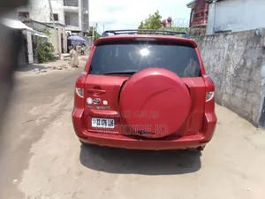 Toyota RAV4 2015 Rouge