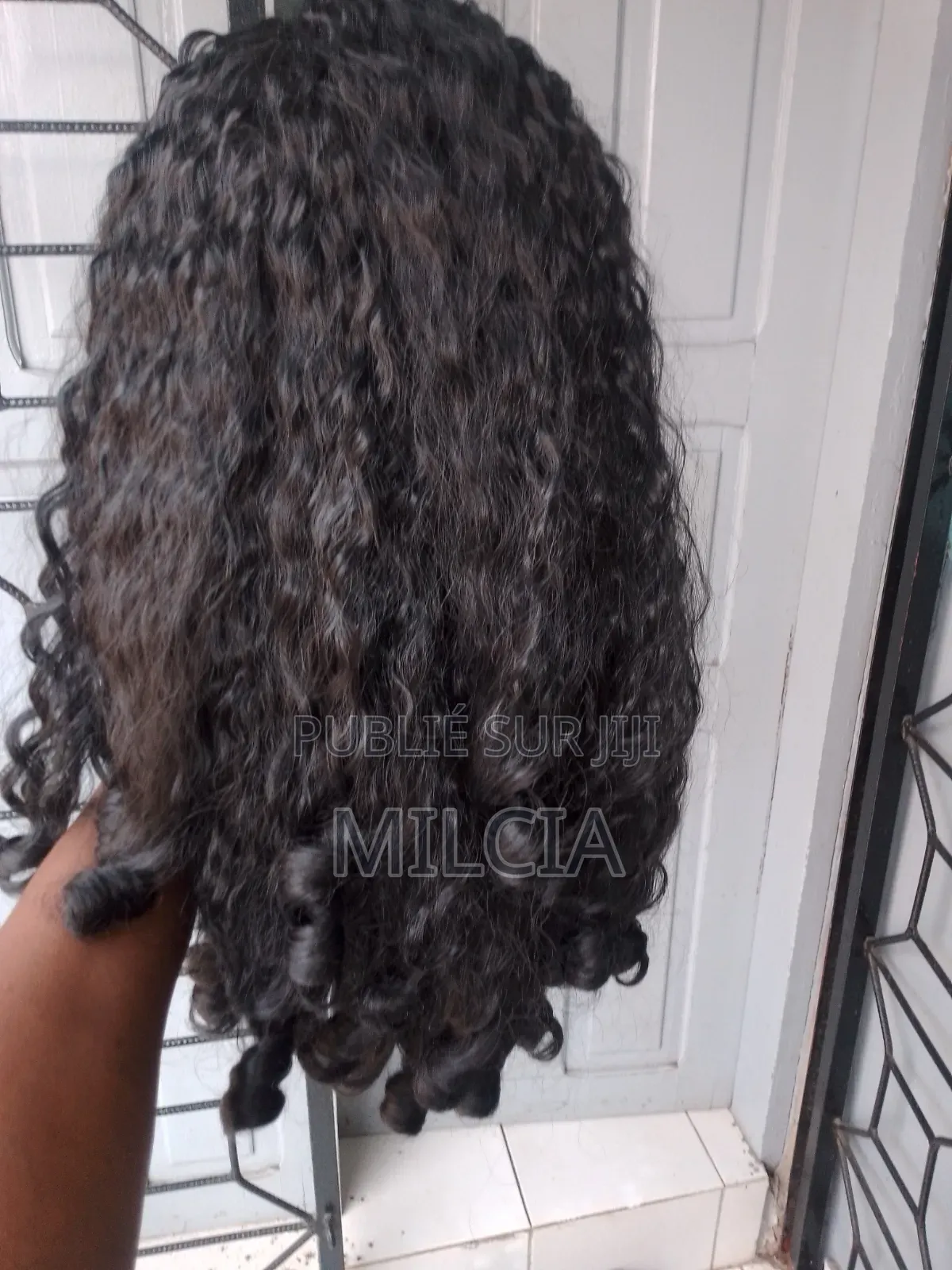 Perruque Bandeau Semie Naturelle Kinky Bouclés Taille 20