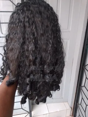 Perruque Bandeau Semie Naturelle Kinky Bouclés Taille 20