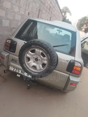 Toyota RAV4 2016 Gris