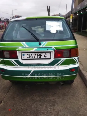 Toyota Picnic 2015 Vert