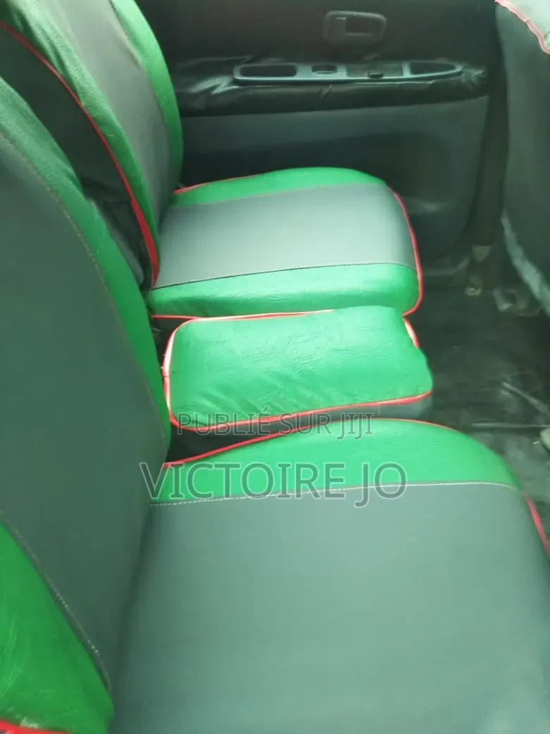 Toyota Picnic 2015 Vert
