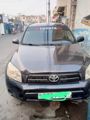 Toyota RAV4 2016 Noir