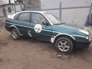 Toyota Corolla 2014 Vert